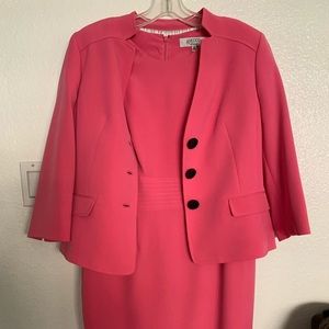 Women’s dress with jacket vintage size 12P.